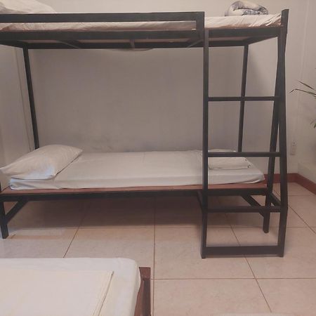 Larmar Bed And Breakfast بويرتو برينسيسا المظهر الخارجي الصورة