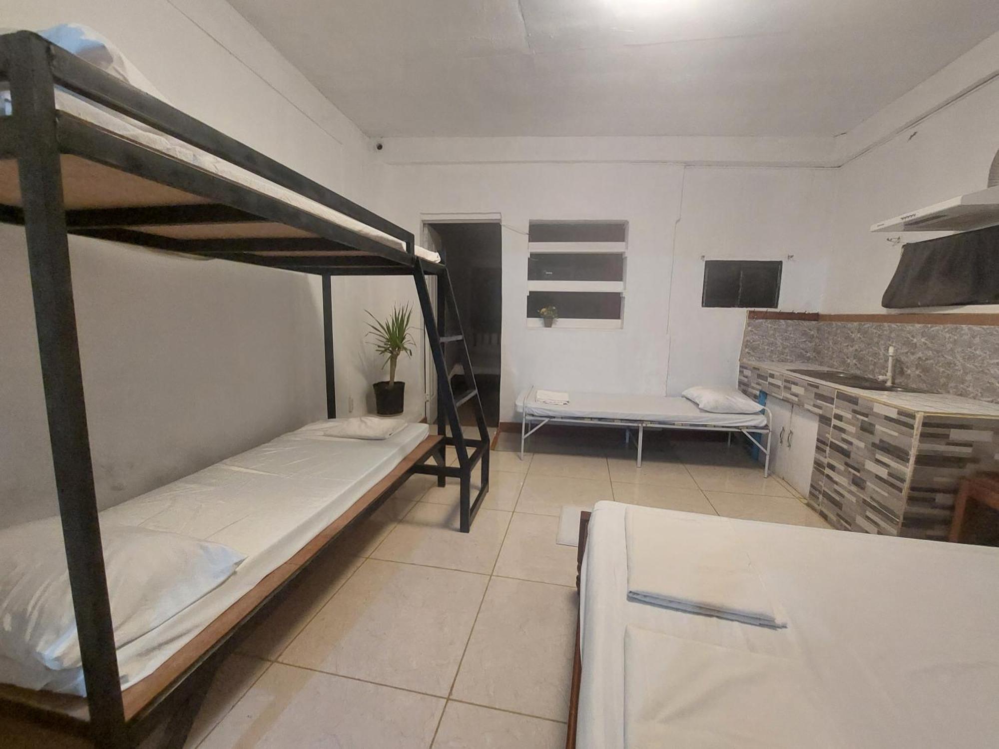 Larmar Bed And Breakfast بويرتو برينسيسا المظهر الخارجي الصورة