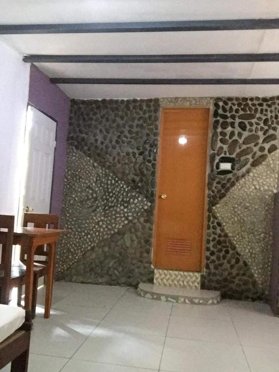 Larmar Bed And Breakfast بويرتو برينسيسا المظهر الخارجي الصورة