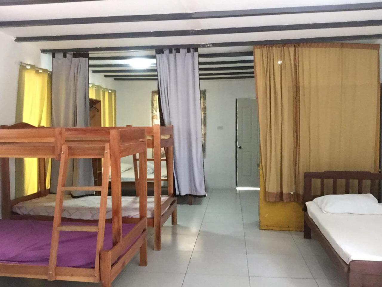 Larmar Bed And Breakfast بويرتو برينسيسا المظهر الخارجي الصورة