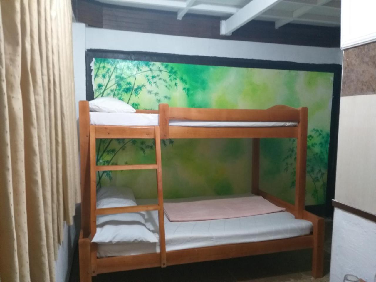Larmar Bed And Breakfast بويرتو برينسيسا المظهر الخارجي الصورة